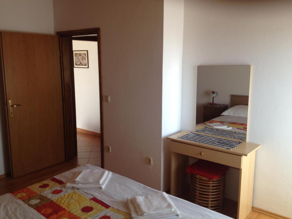 Apartments Mirela بوريتش المظهر الخارجي الصورة