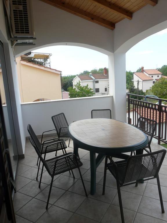 Apartments Mirela بوريتش المظهر الخارجي الصورة