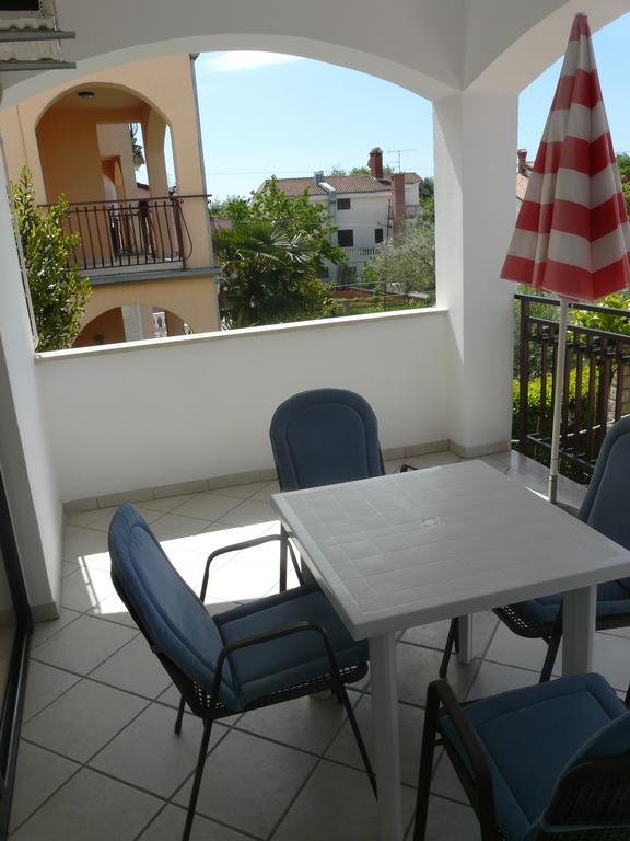 Apartments Mirela بوريتش المظهر الخارجي الصورة