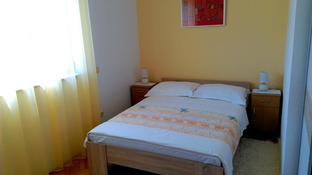 Apartments Mirela بوريتش المظهر الخارجي الصورة